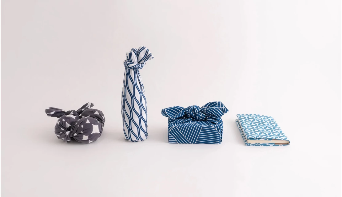 Bemutatkoznak a TENUGUI és FUROSHIKI kendők