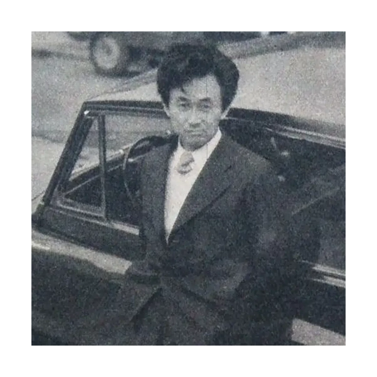 Sori Yanagi foto