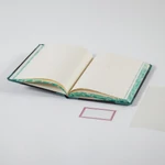 Kép 4/4 - Minden füzethez jár egy füzetcímke és egy sorvezető. 