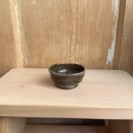 Kép 3/3 - Mini raku kerámia csészék Lantos Tímea műhelyéből