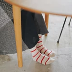 Kép 2/3 - gyapjú zokni csíkos mintás