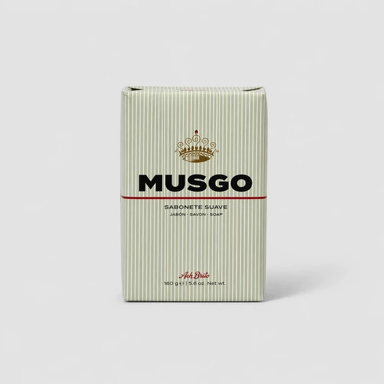 musgo szappan zold csikos doboz ach brito ferfiaknak a pauzánál