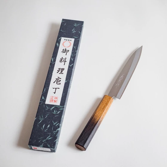 Yamawaki japán petty kés 150mm-es HAP40 acél pengével