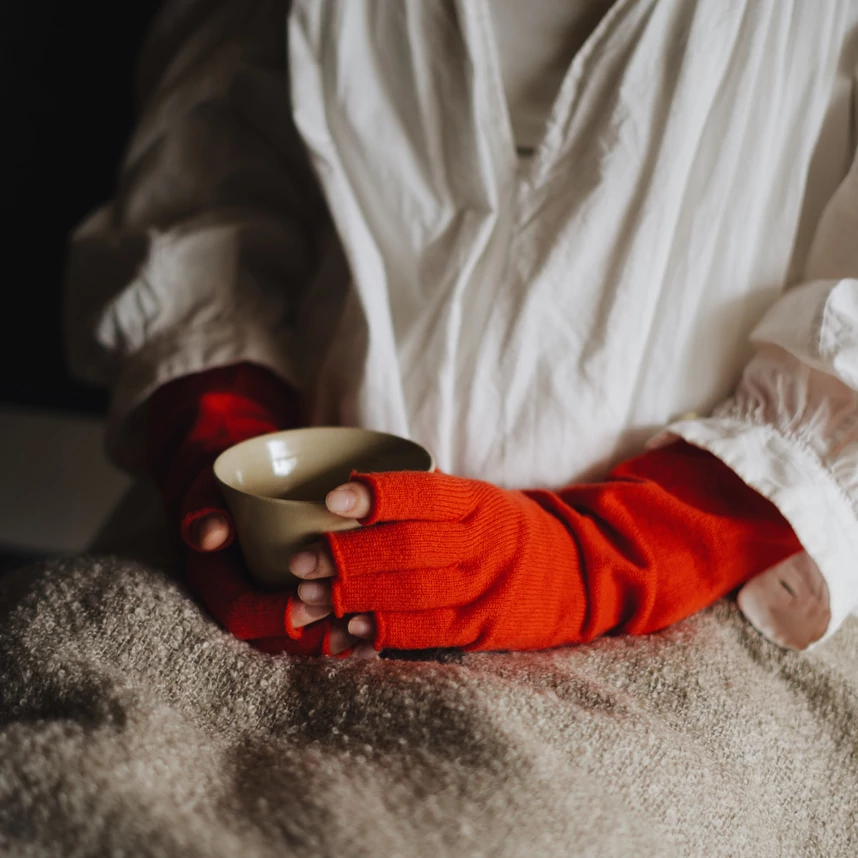 Nishiguchi Kutsushita gyapjú kesztyű piros