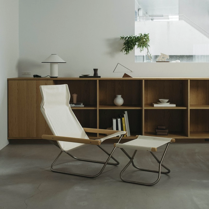 NyChair X japán lounge szék fehér huzattal