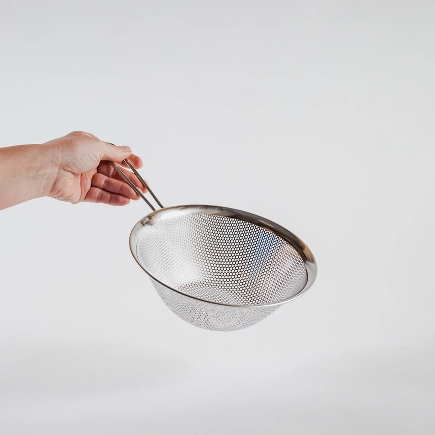 Sori Yanagi rozsdamentes karos szűrő, 19cm